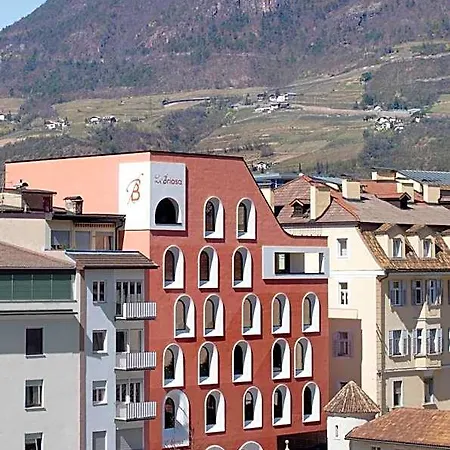 酒店 La Briosa